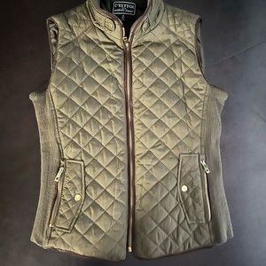 Francesca’s quilted puffer vest